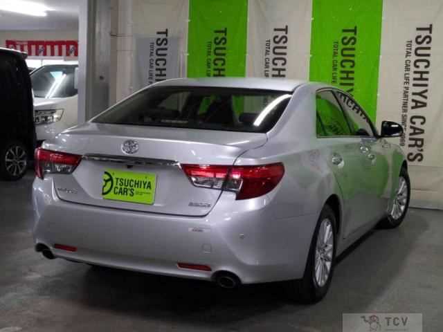 2012 Toyota Mark X