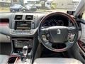 2009 Toyota Crown Royal Series