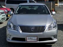 2012 Toyota Crown Royal Series