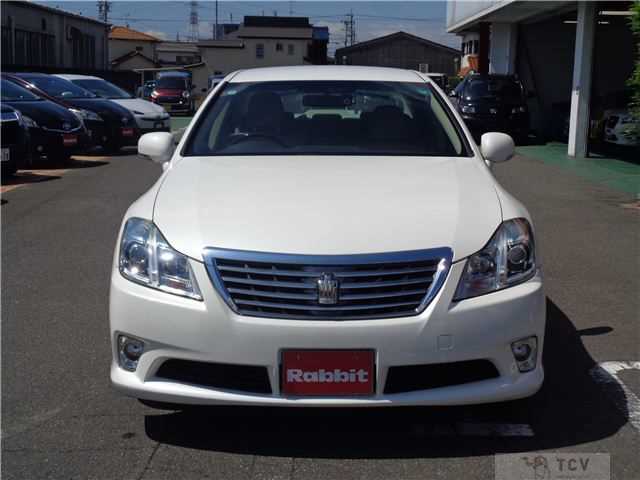 2011 Toyota Crown Royal Series