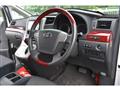 2009 Toyota Alphard