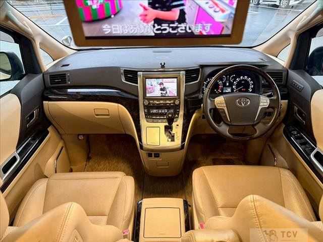 2014 Toyota Alphard