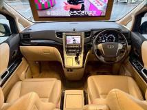 2014 Toyota Alphard