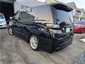2011 Toyota Vellfire