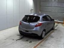 2013 Mazda Demio