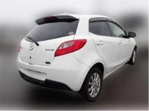 2013 Mazda Demio