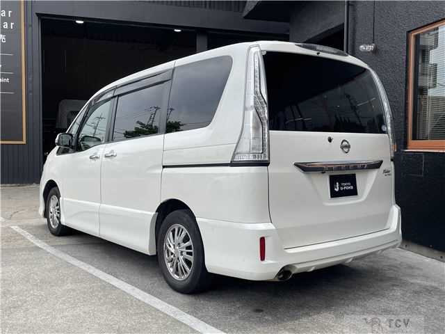2016 Nissan Serena