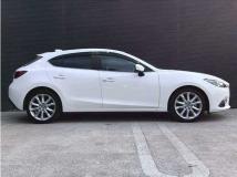 2014 Mazda Axela Sport