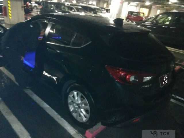 2014 Mazda Axela Sport