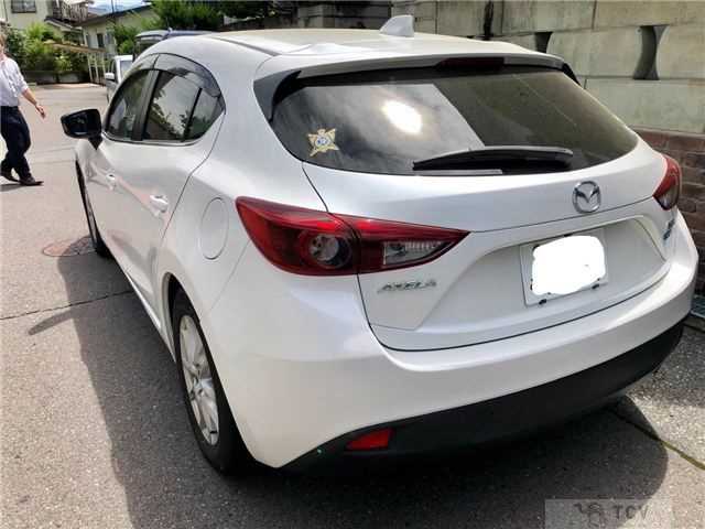 2014 Mazda Axela Sport