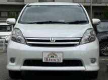 2009 Toyota Isis
