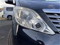 2009 Toyota Alphard