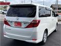 2013 Toyota Alphard