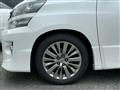 2012 Toyota Vellfire