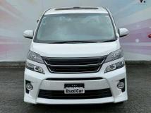 2012 Toyota Vellfire