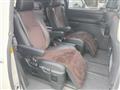 2013 Toyota Alphard