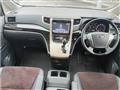 2013 Toyota Alphard