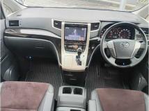 2013 Toyota Alphard