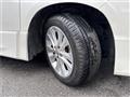 2010 Toyota Alphard