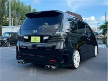 2010 Toyota Vellfire