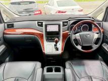2010 Toyota Vellfire
