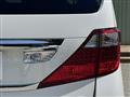 2011 Toyota Alphard