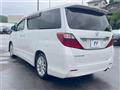 2009 Toyota Alphard