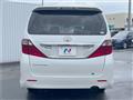 2009 Toyota Alphard