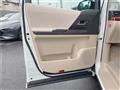 2009 Toyota Alphard