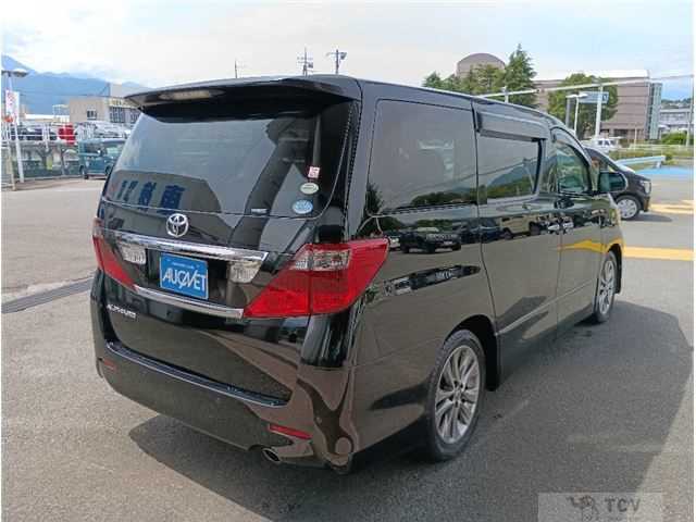 2010 Toyota Alphard