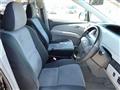 2006 Toyota Estima