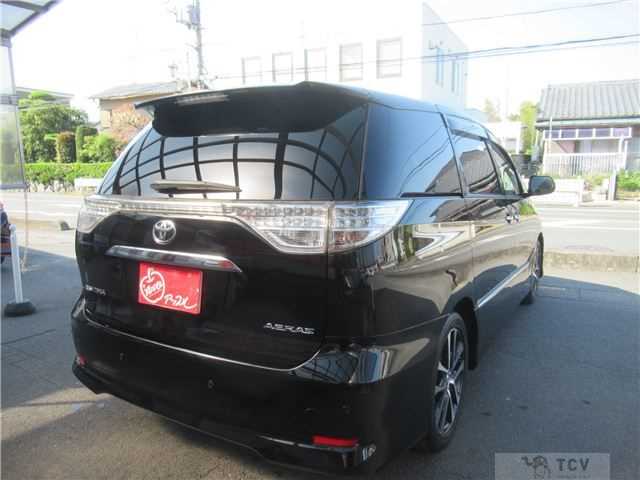2015 Toyota Estima