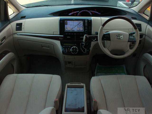 2013 Toyota Estima