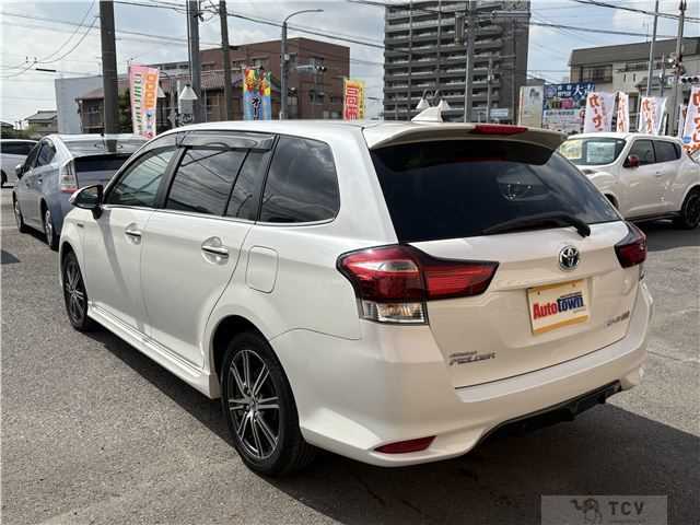 2015 Toyota Corolla Fielder