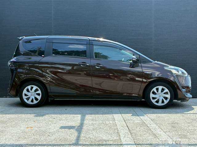2016 Toyota Sienta
