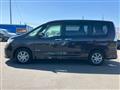 2013 Nissan Serena