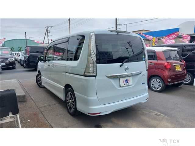 2014 Nissan Serena