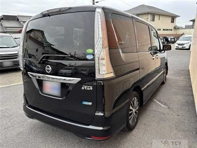 2015 Nissan Serena