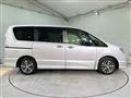2015 Nissan Serena