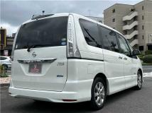 2013 Nissan Serena