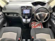 2015 Nissan Serena