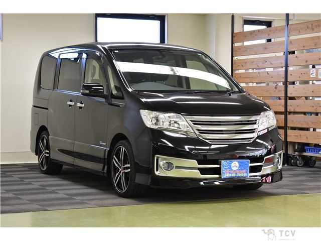 2013 Nissan Serena