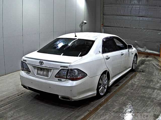 2009 Toyota Crown Hybrid