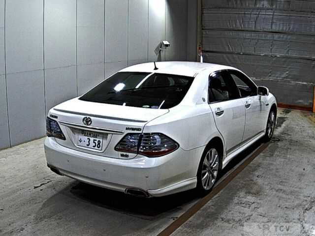 2009 Toyota Crown Hybrid