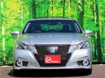 2013 Toyota Crown Hybrid