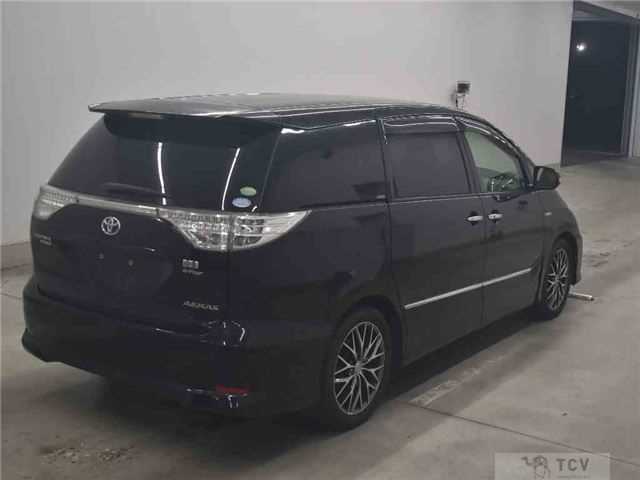2013 Toyota Estima Hybrid