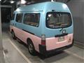 2004 Nissan Caravan Van