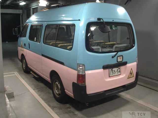 2004 Nissan Caravan Van