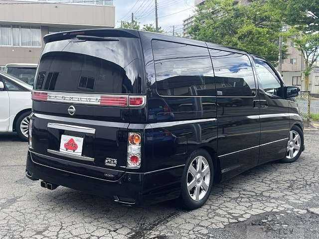 2009 Nissan Elgrand