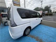 2015 Nissan Serena